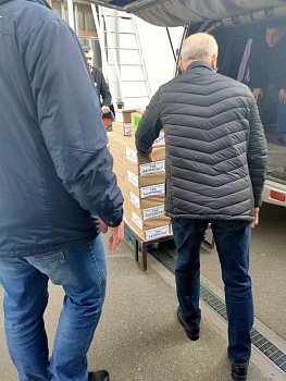 Территориальная избирательная комиссия Каневская получает бюллетени для голосования на выборах Президента Российской Федерации