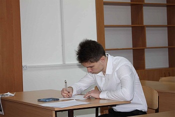 Почти 90 учащихся Каневского района принимают участие в региональном этапе всероссийской олимпиады по девятнадцати предметам