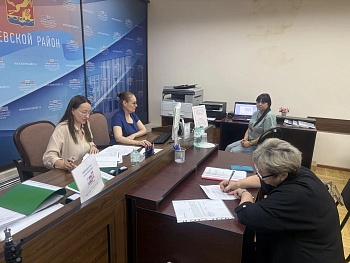 ОИК № 57 приняла документы на выдвижение и регистрацию от кандидатов в депутаты Государственной Думы Федерального Собрания Российской Федерации девятого созыва 
