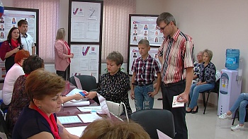 В день выборов в Каневском районе торжественно открыли новый участок