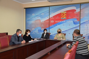 В райадминистрации состоялся конкурс на замещение должности начальника управления имущественных отношений 