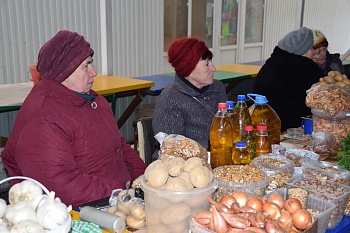 Роман Куринный с рабочим визитом посетил рынок Каневской