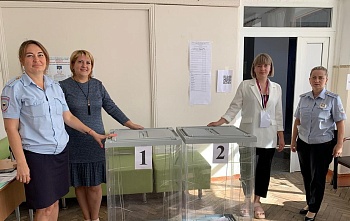 На избирательных участках обеспечена безопасность граждан