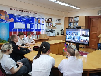 Четвертое лекционное занятие в Молодежной школе правовой и политической культуры.