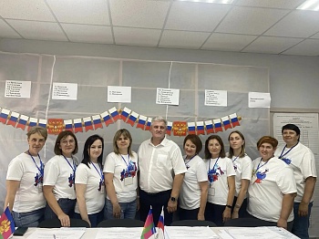Глава района проверил, как организован процесс голосования