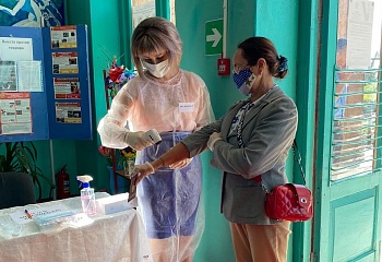 Ежедневно в голосовании на дому задействованы больше ста мобильных групп